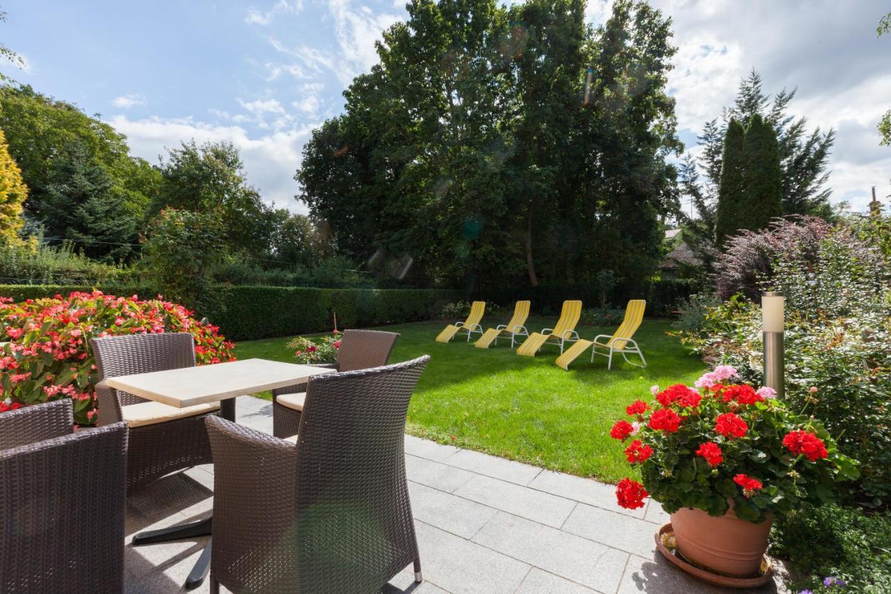 Pension Elfy Баден Экстерьер фото