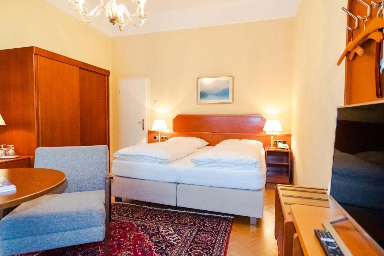 Pension Elfy Баден Экстерьер фото